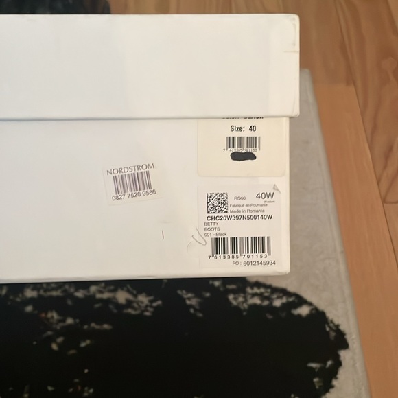 CHLOE Betty Rib Cuff Waterproof Rain Boots - Picture 5 of 9